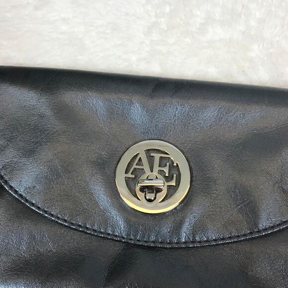 American Eagle Silver Clutch Wallet - Picture 2 of 5